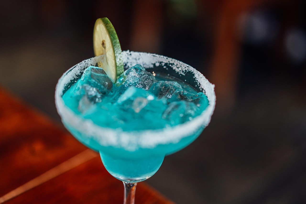 You are currently viewing Comment choisir et savourer la liqueur de Curaçao ?
